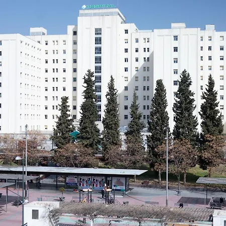 Espacioso Piso En Granada